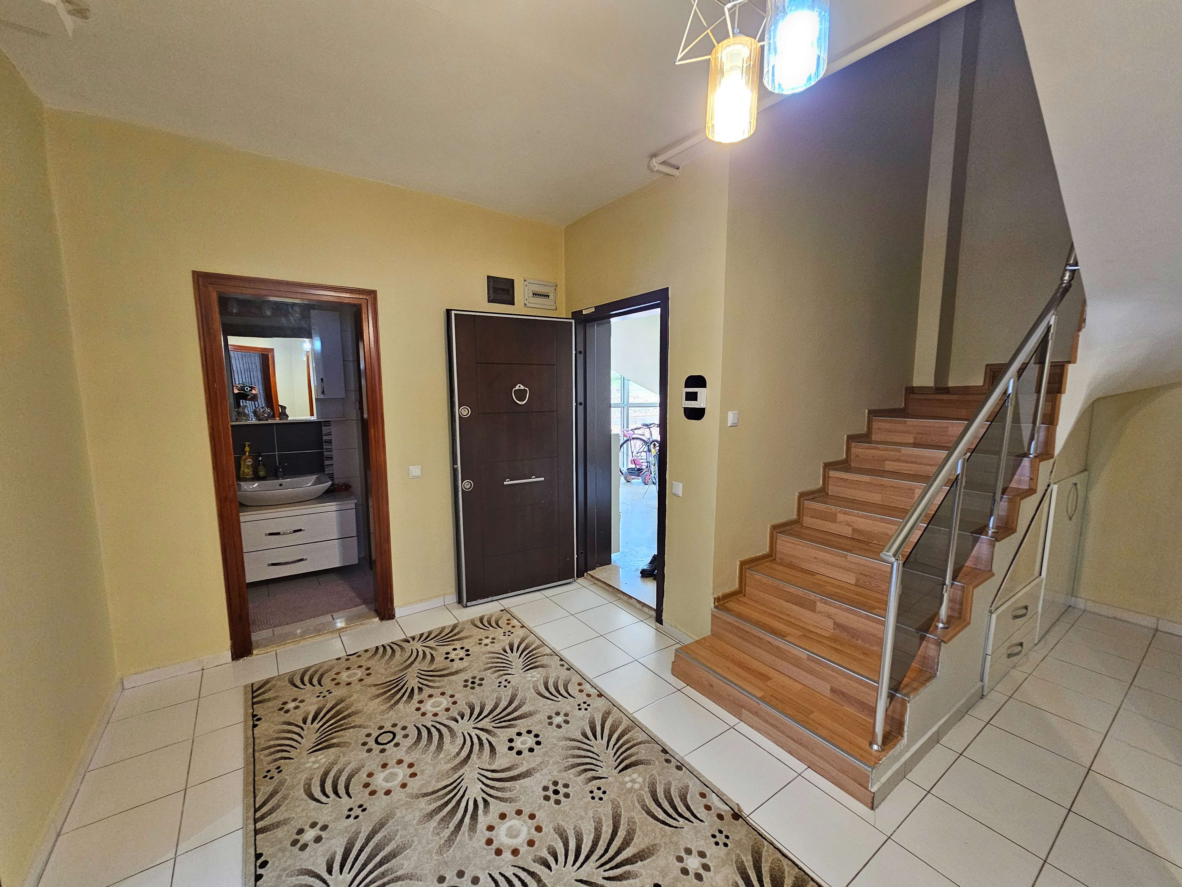 YAKA MAHALLESİ KORU KONAKLARI 4+1 DUBLEKS BAHÇELİ SATILIK DAİRE! MERAM / KONYA