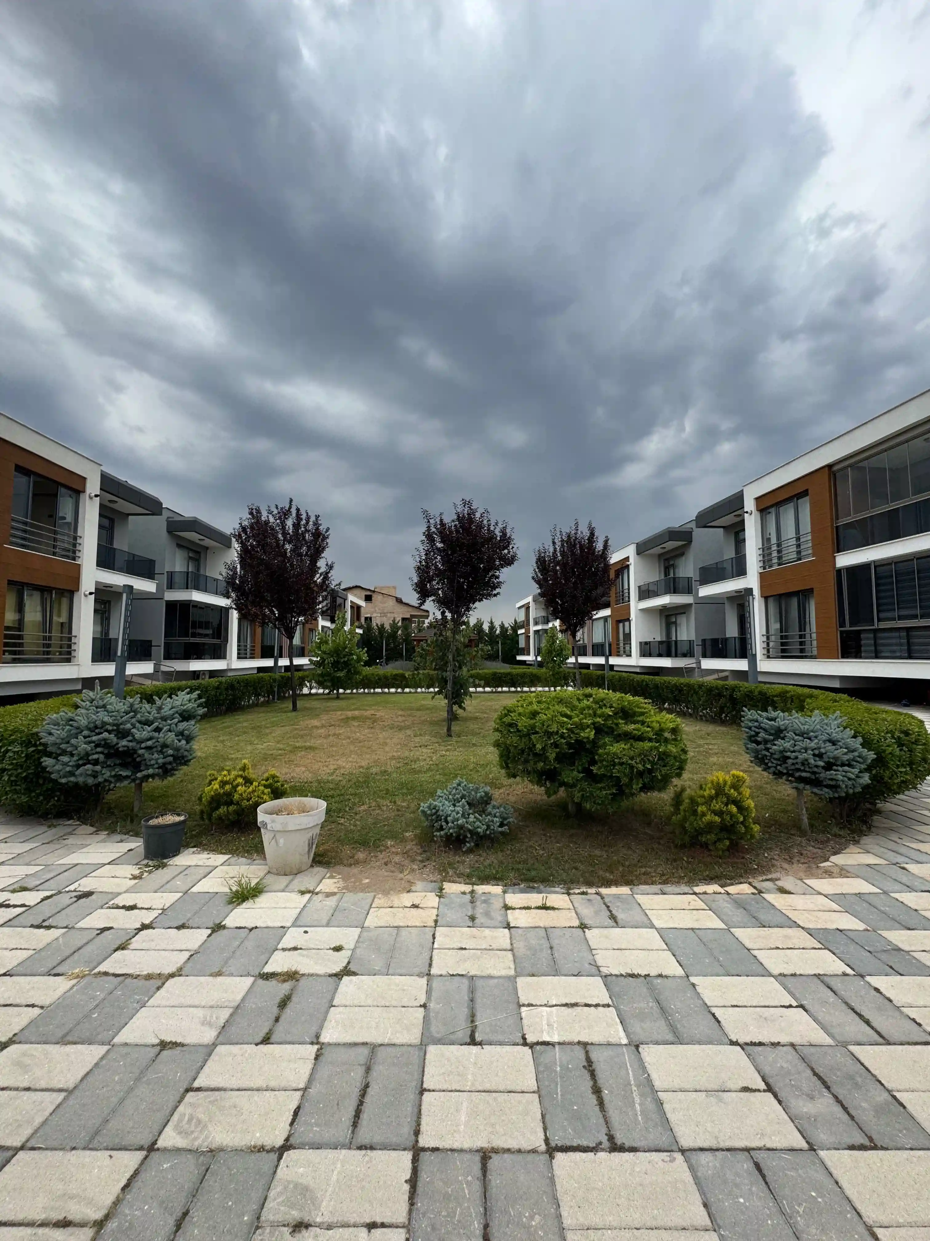 KONYA MERAM OSMANGAZİ MAHALLESİ’NDE ULTRA LÜKS 4+1 SATILIK DAİRE!