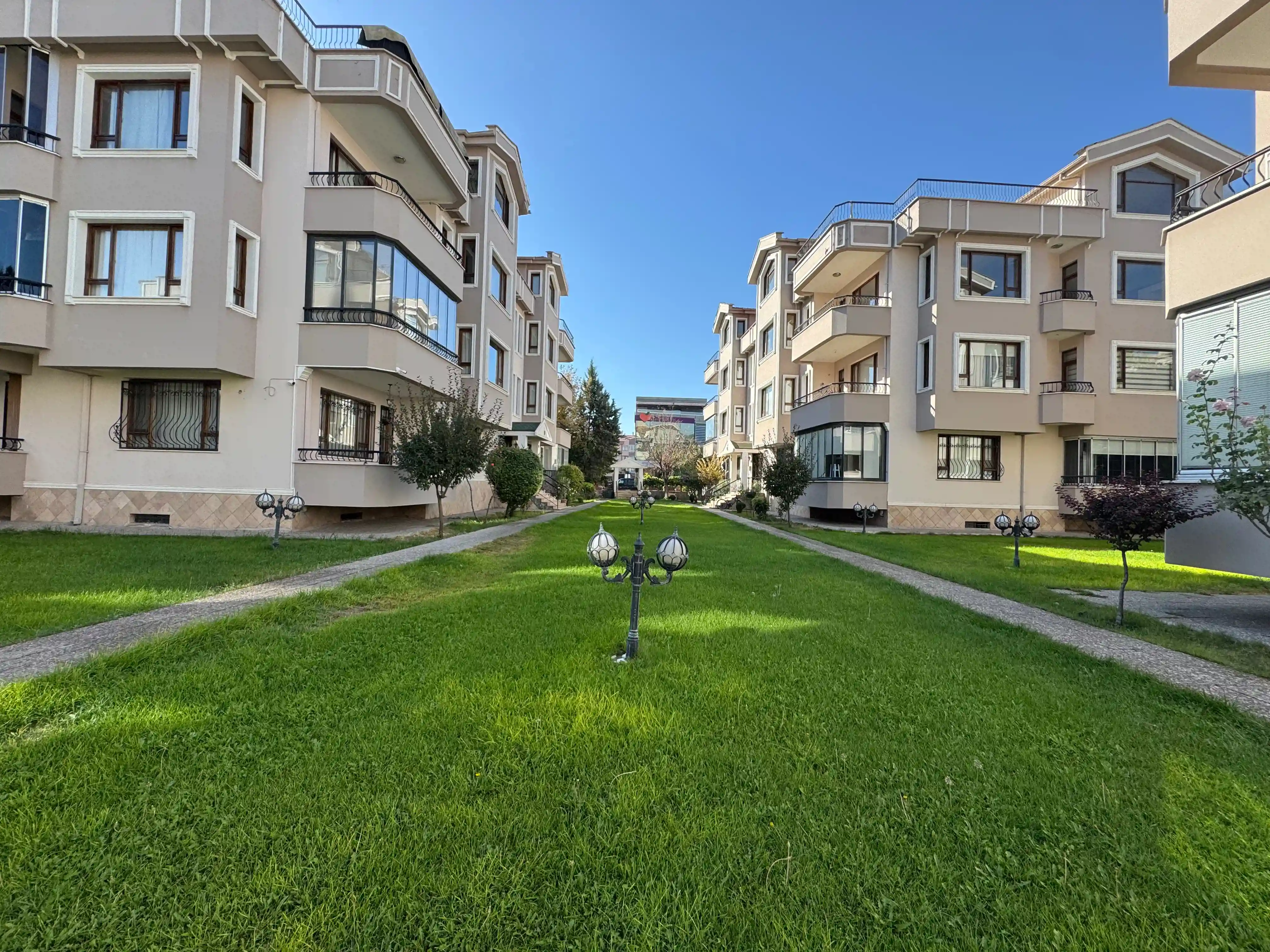 MERAM YENİYOL CADDESİ MELİKŞAH MAHALLESİ 5+1 BAKIMLI KİRALIK DAİRE!