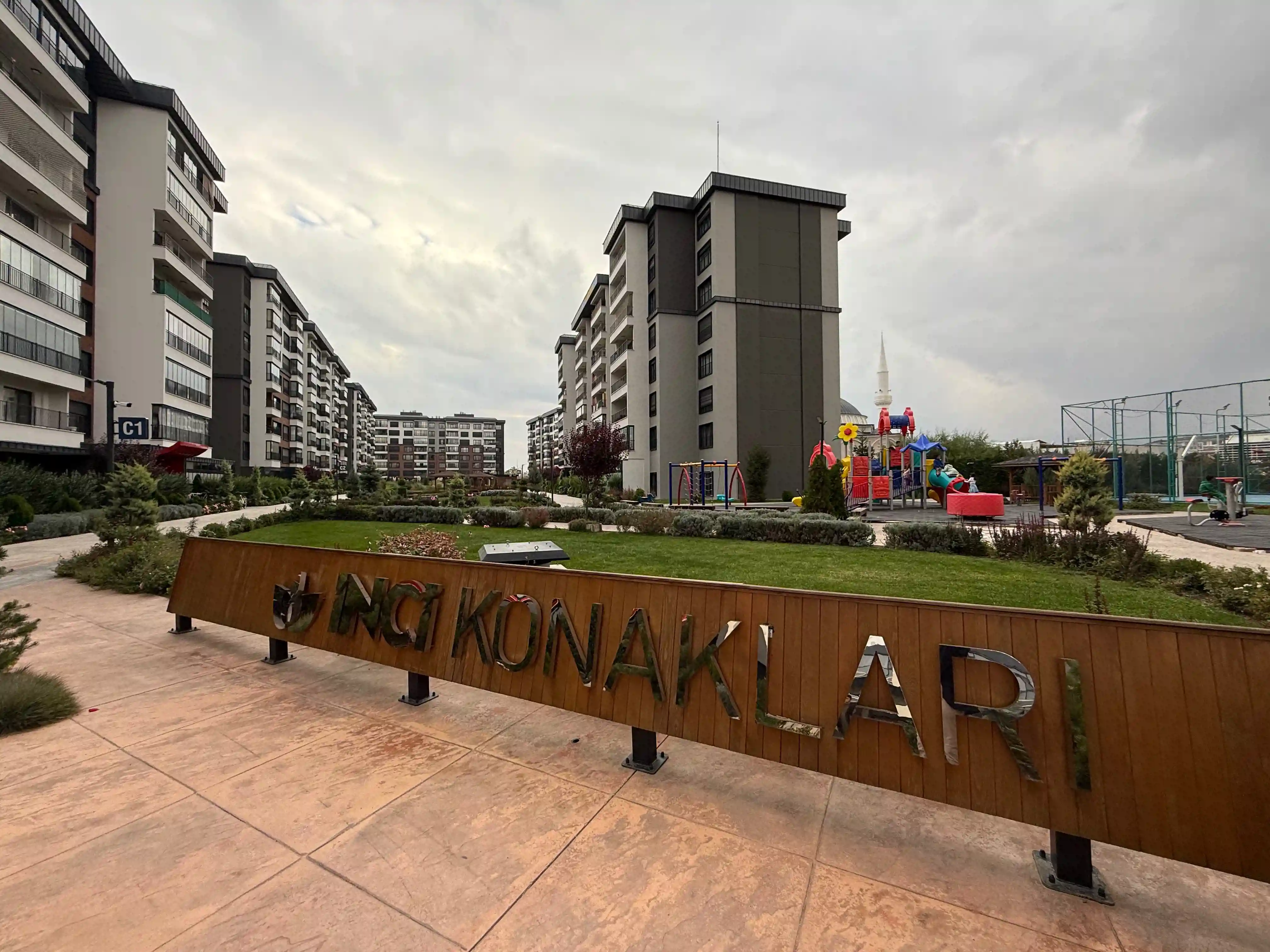 KONYA MERAM İNCİ KONAKLARI YENİŞEHİR MAHALLESİ GAZZE CADDESİ ÜZERİ 3+1 KİRALIK DAİRE!