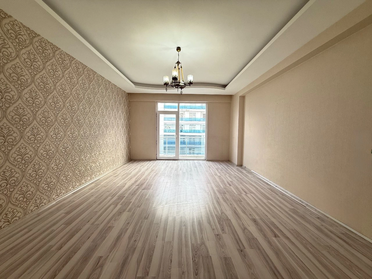 ÇEÇENİSTAN CADDESİ MERAM İTFAİYE YANI – 3+1 GENİŞ SATILIK DAİRE! (BEYAZ PARK SİTESİ)