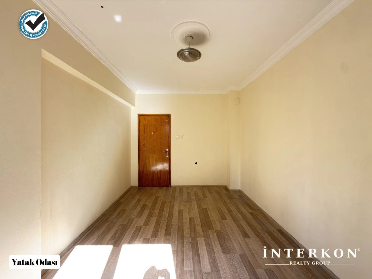 KONYA MERAM MELİKŞAH MAHALLESİ SÜLTEM SİTELERİ 3+1 GENİŞ BAKIMLI SATILIK DAİRE!