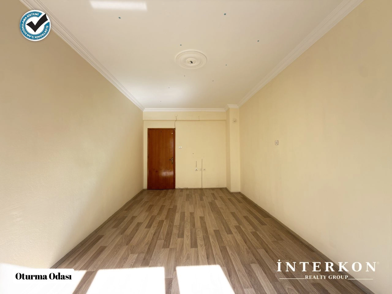 KONYA MERAM MELİKŞAH MAHALLESİ SÜLTEM SİTELERİ 3+1 GENİŞ BAKIMLI SATILIK DAİRE!