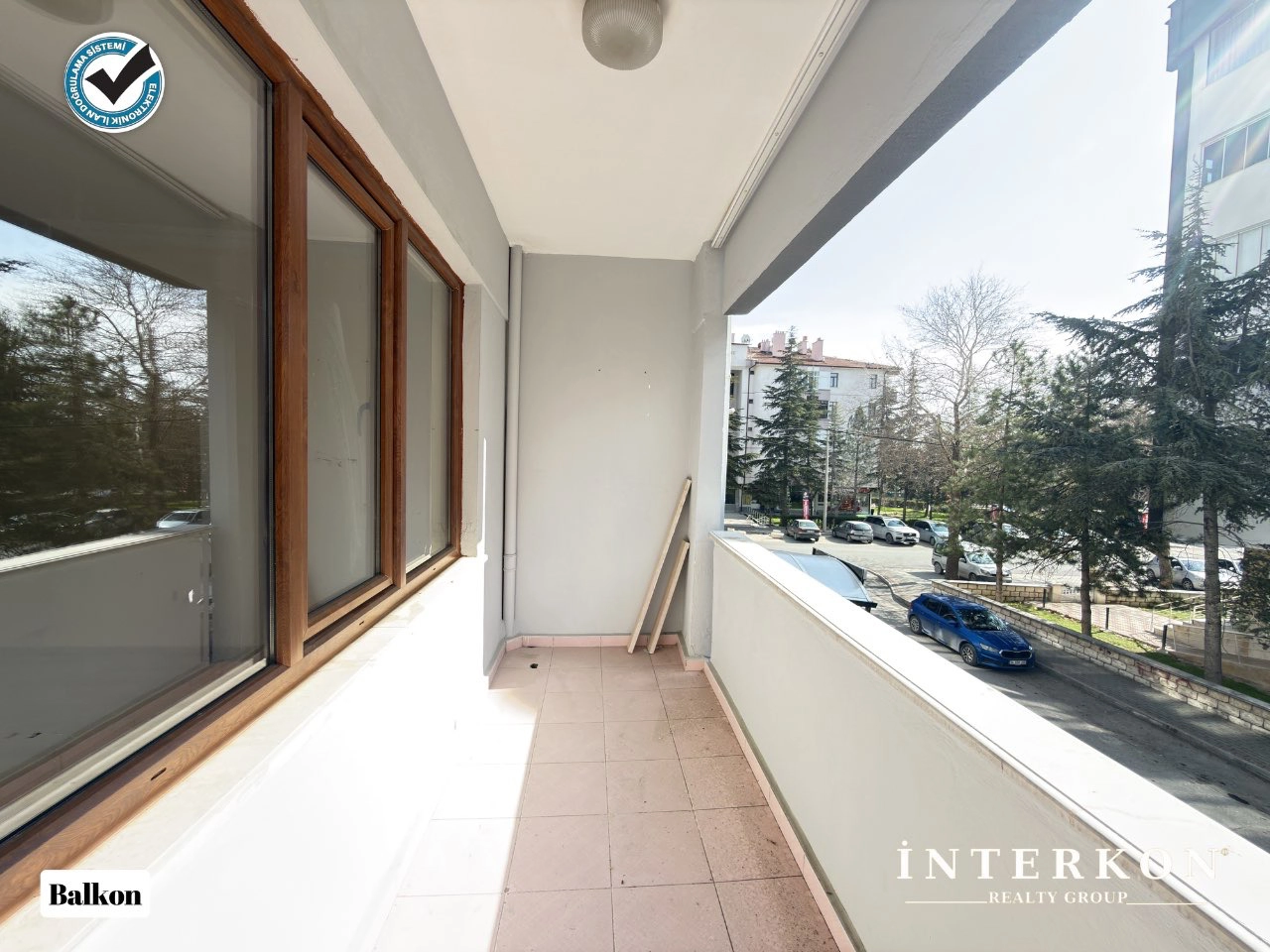 KONYA MERAM MELİKŞAH MAHALLESİ SÜLTEM SİTELERİ 3+1 GENİŞ BAKIMLI SATILIK DAİRE!