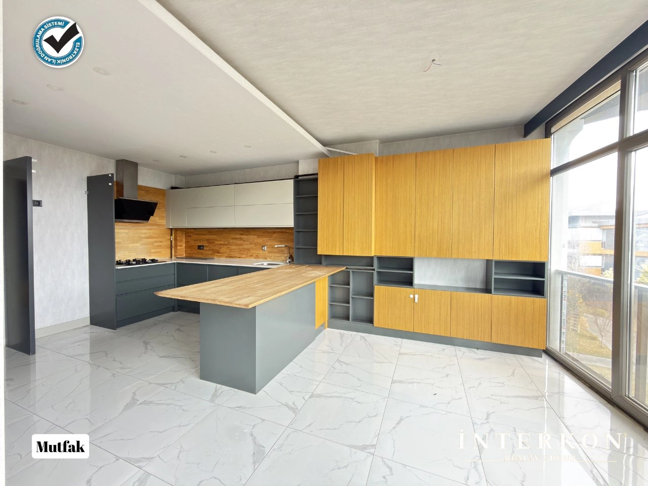 KONYA MERAM OSMANGAZİ MAHALLESİ BAHÇE MERAM KONUTLARI 4,5+1 BAKIMLI KİRALIK EV!