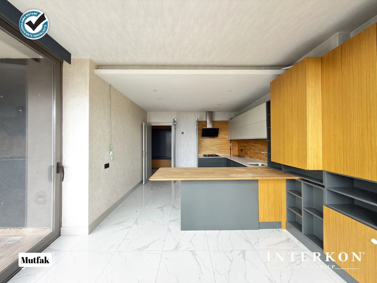 KONYA MERAM OSMANGAZİ MAHALLESİ BAHÇE MERAM KONUTLARI 4,5+1 BAKIMLI KİRALIK EV!