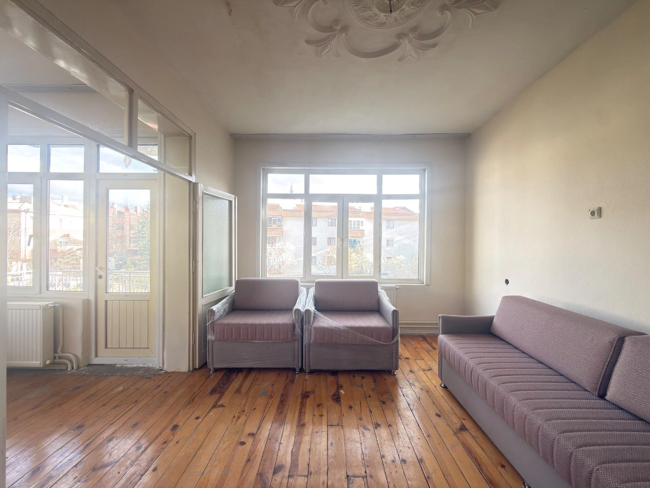 KONYA MERAM HAVZAN MAHALLESİ’NDE ARA KAT BAKIMLI KİRALIK 3+1 DAİRE!