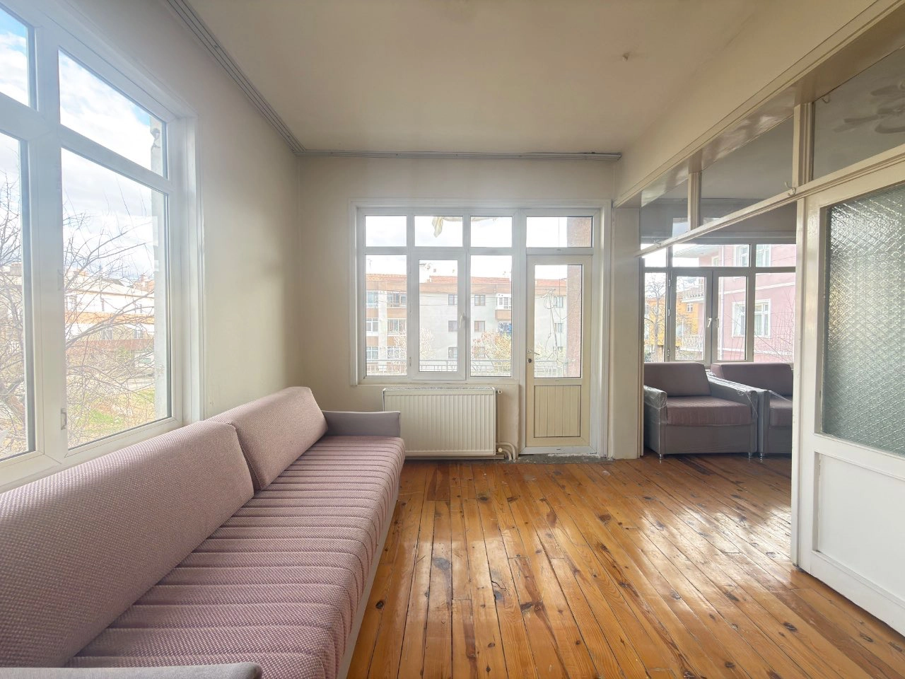 KONYA MERAM HAVZAN MAHALLESİ’NDE ARA KAT BAKIMLI KİRALIK 3+1 DAİRE!