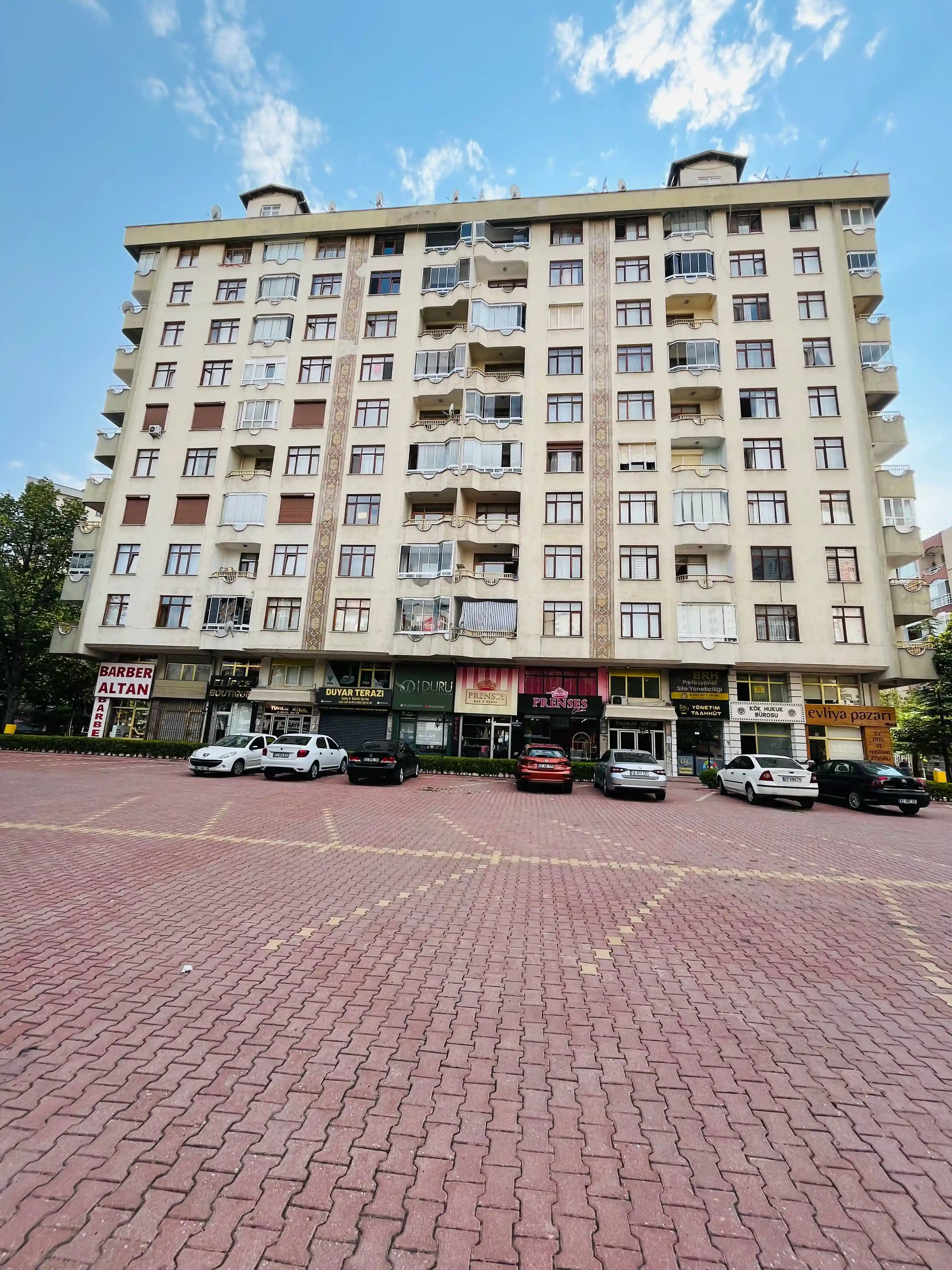 KONYA SELÇUKLU FERİTPAŞA MAHALLESİ 3+1 SATILIK DAİRE!!