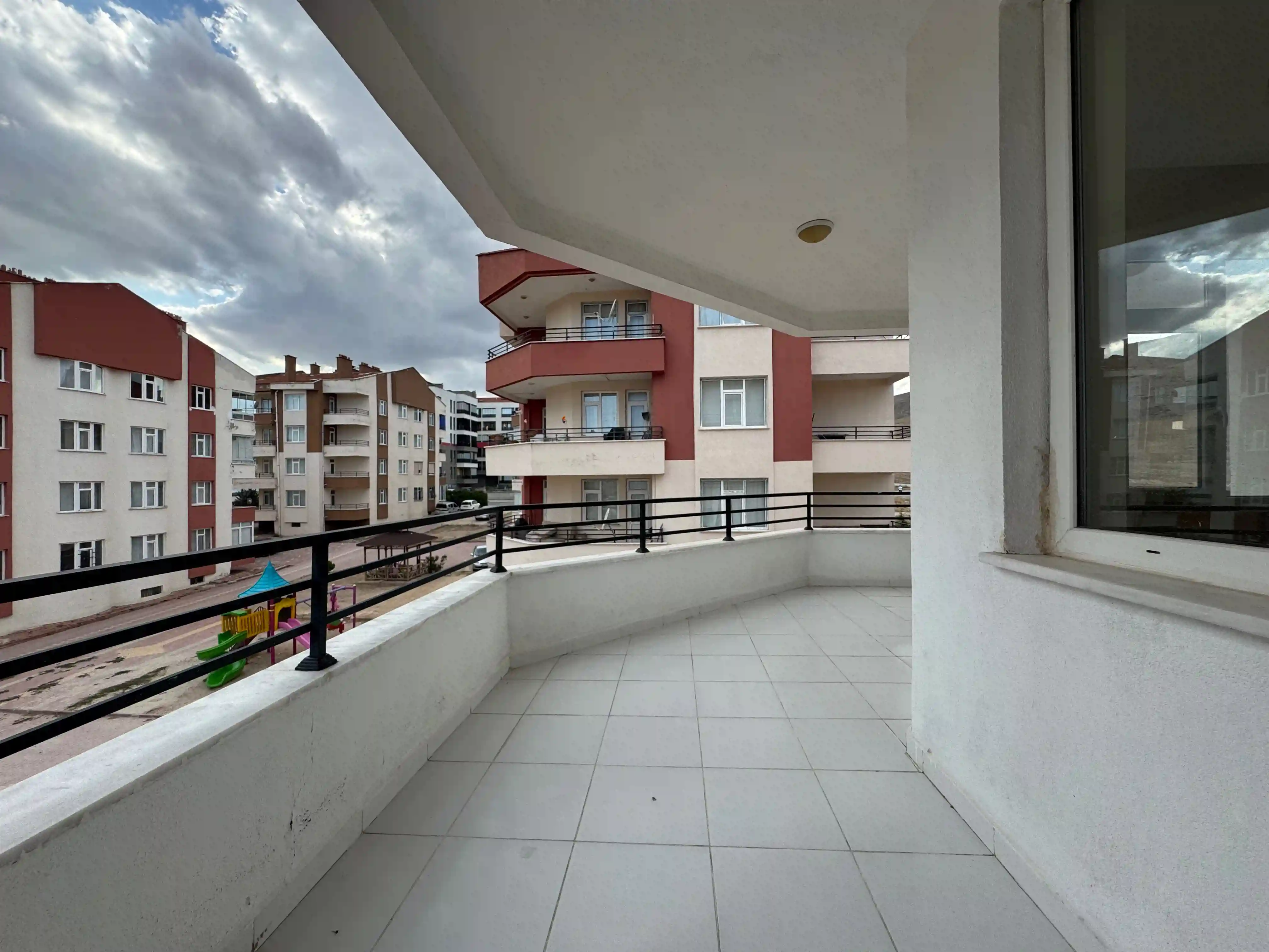 KONYA SELÇUKLU SELAHADDİN EYYÜBİ MAHALLESİ 3+1 KİRALIK DAİRE!!