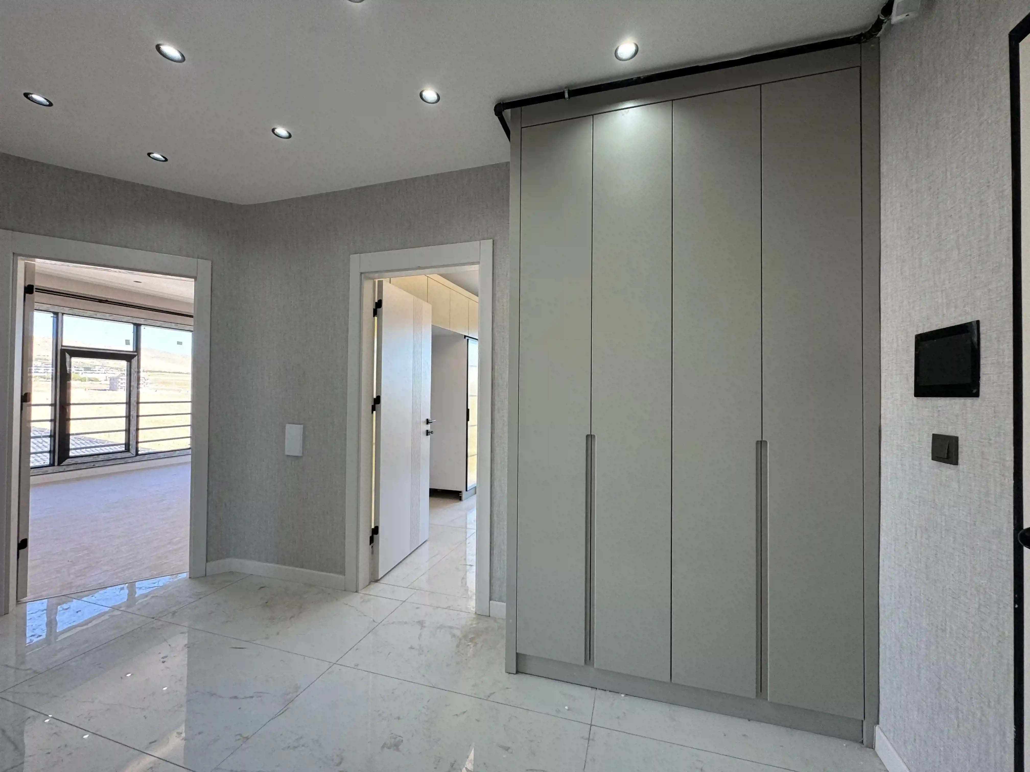 KONYA SELÇUKLU SELAHADDİN EYYÜBİ MAHALLESİ 4+1 SATILIK DAİRE!!