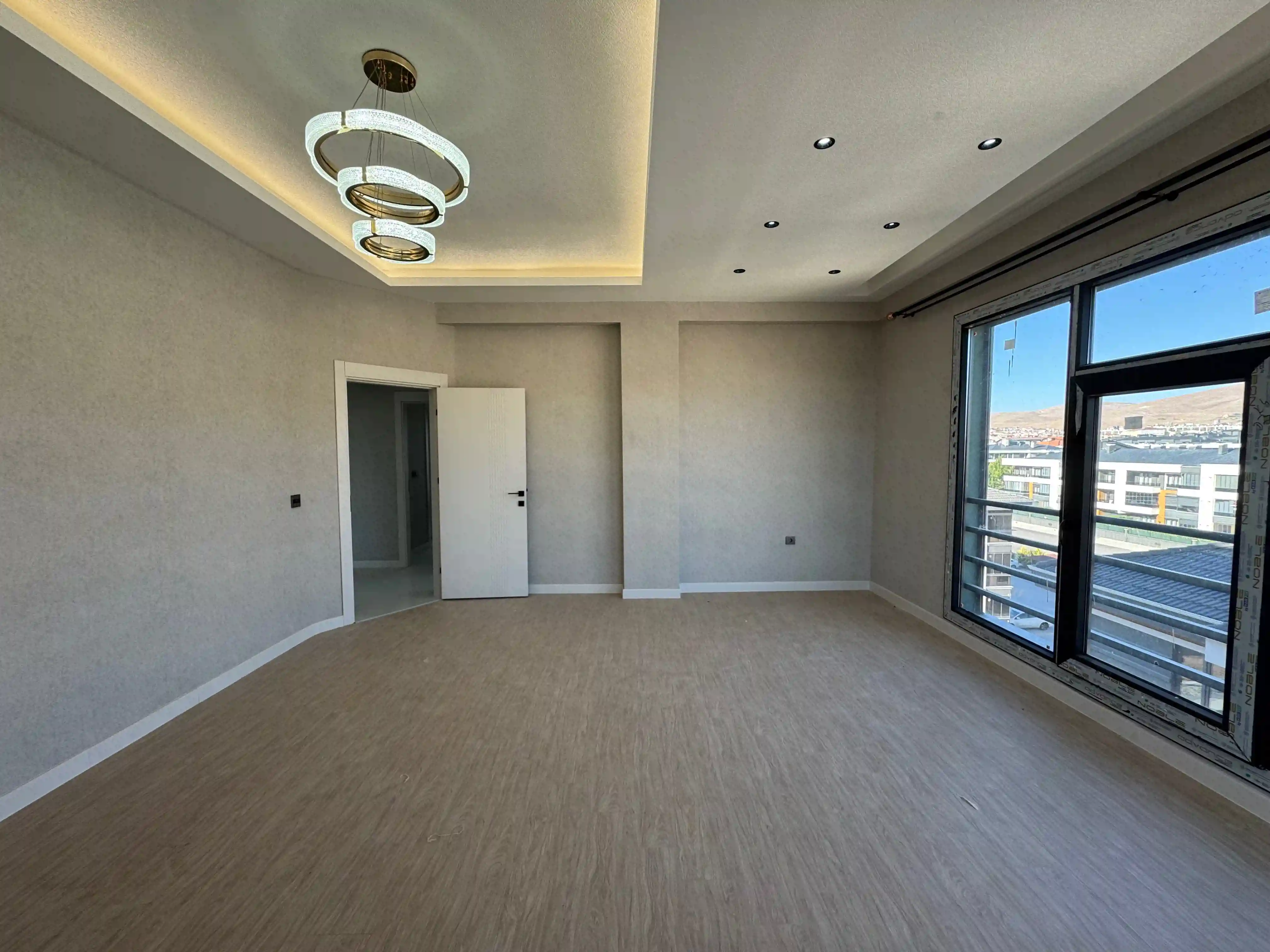 KONYA SELÇUKLU SELAHADDİN EYYÜBİ MAHALLESİ 4+1 SATILIK DAİRE!!