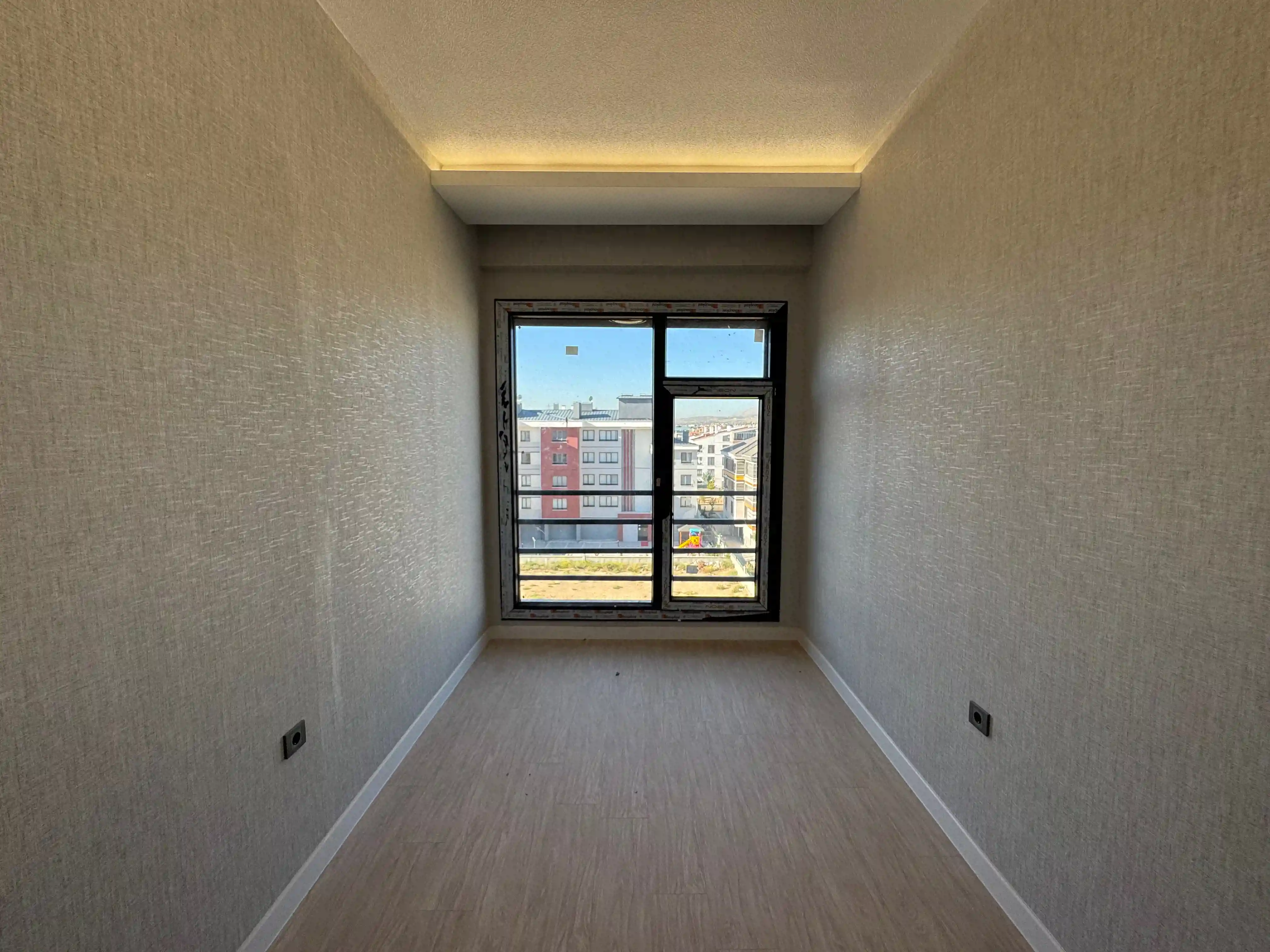 KONYA SELÇUKLU SELAHADDİN EYYÜBİ MAHALLESİ 4+1 SATILIK DAİRE!!