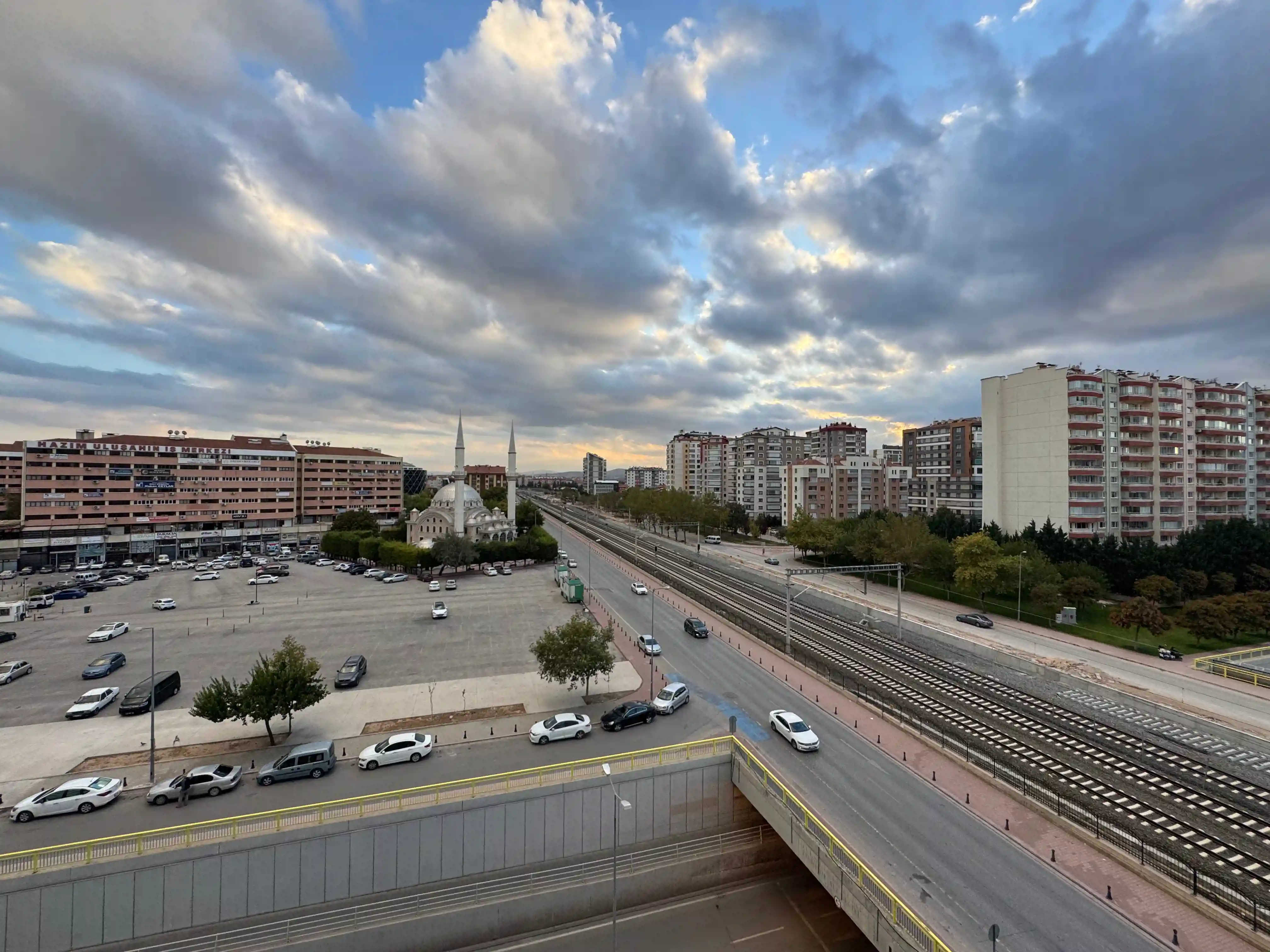 KONYA SELÇUKLU NİŞANTAŞI MAHALLESİ ELVAN SİTESİ 3+1 KİRALIK DAİRE!!