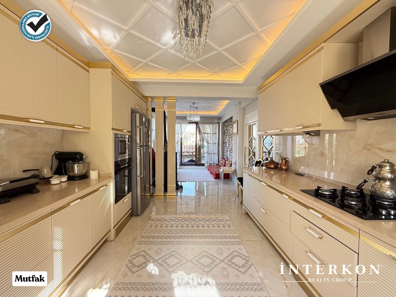 KONYA SİLLE AK MAHALLESİ  KİRALIK LÜKS 4,5+1 KÖŞE VİLLA!!