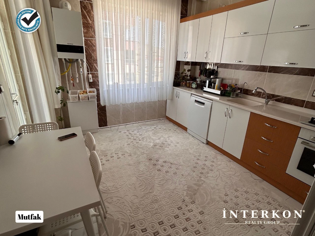 KONYA SELÇUKLU SELAHADDİN EYYÜBİ MAHALLESİ 3+1 SATILIK DAİRE!!!