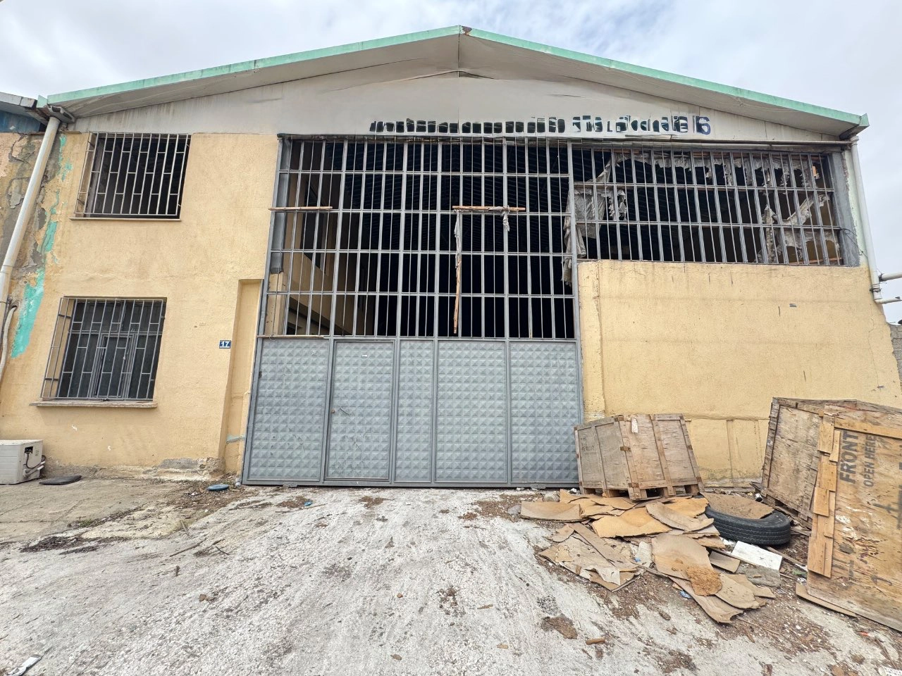 BUHARA MAHALLESİ 400 m2 KİRALIK DÜKKAN!!!