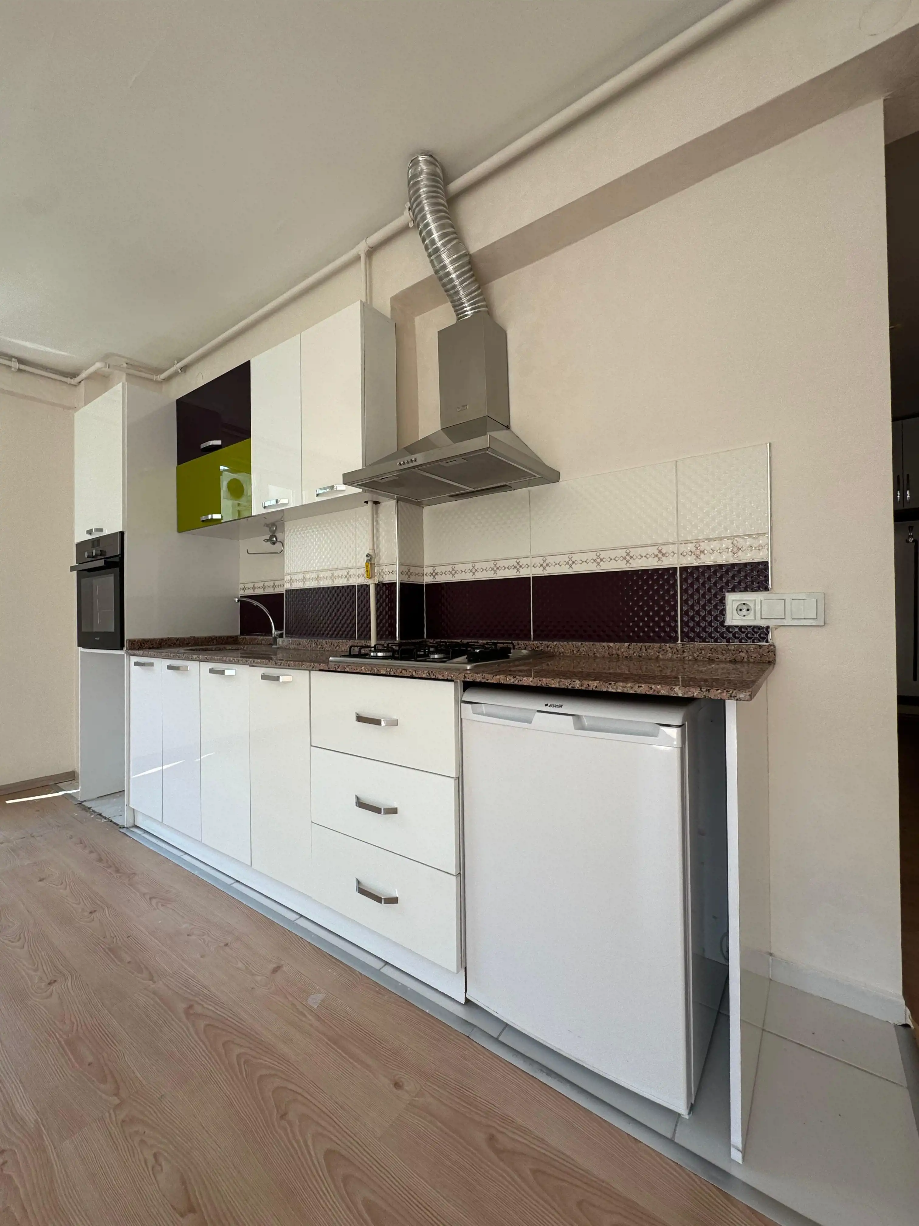 KONYA SELÇUKLU İHSANİYE MAHALLESİ GOLD PARK SİTESİ 1+1 KİRALIK DAİRE!