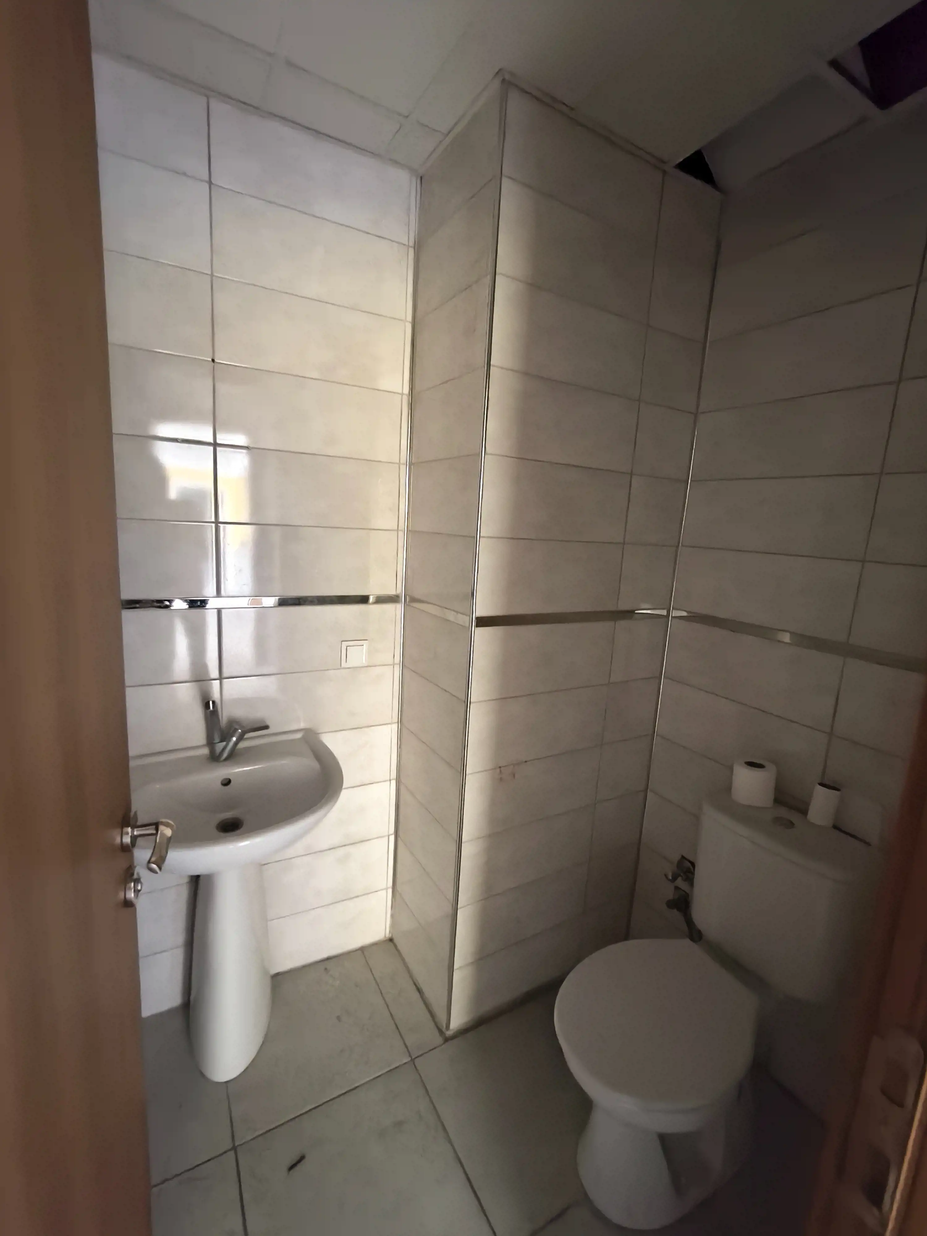 KONYA KARATAY GÜLİSTAN İŞ MERKEZİ 130 M2 KİRALIK OFİS!