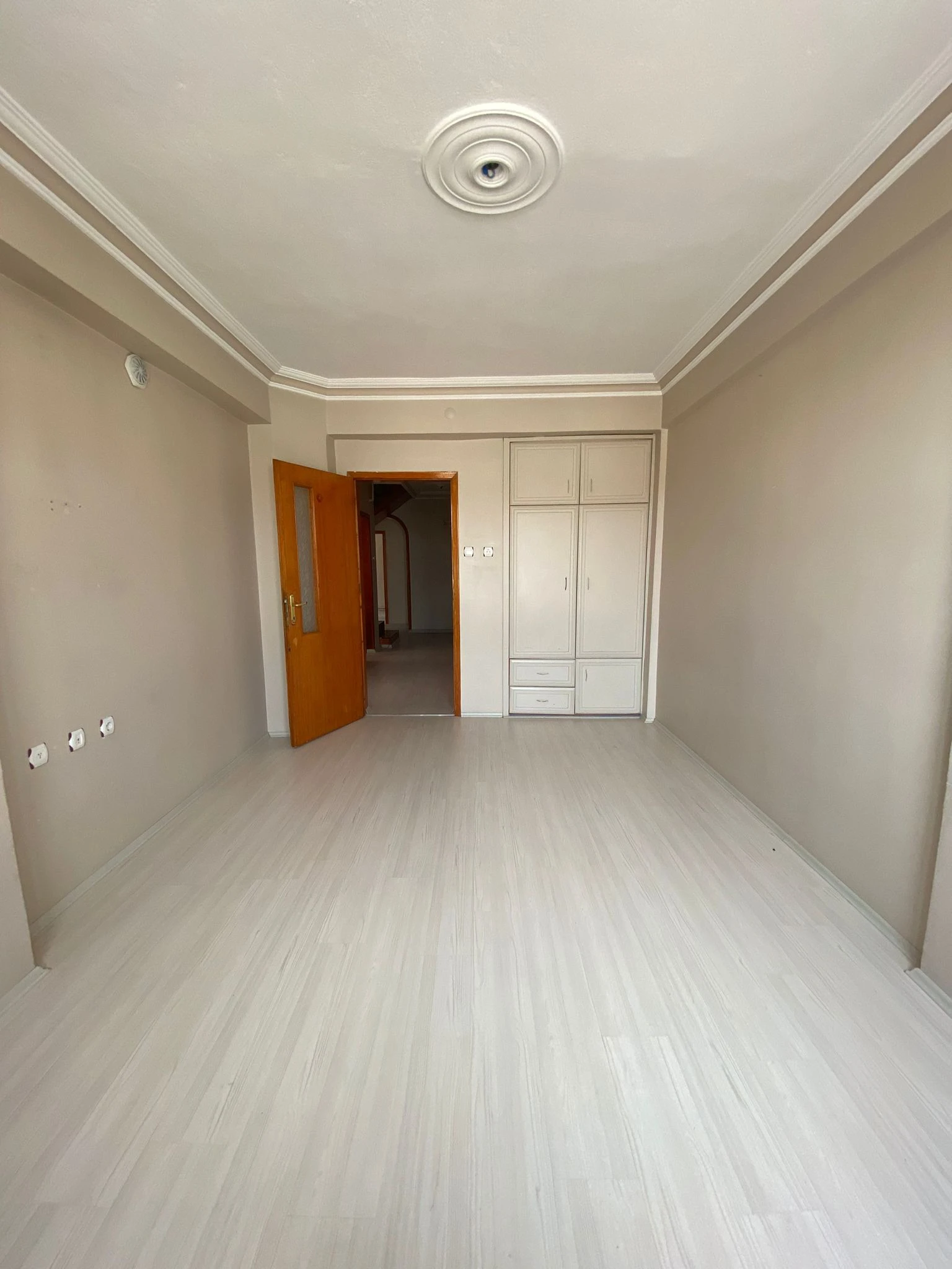 KARATAY ARAPLAR MAHALLESİ 5+1 SATILIK DUBLEKS DAİRE