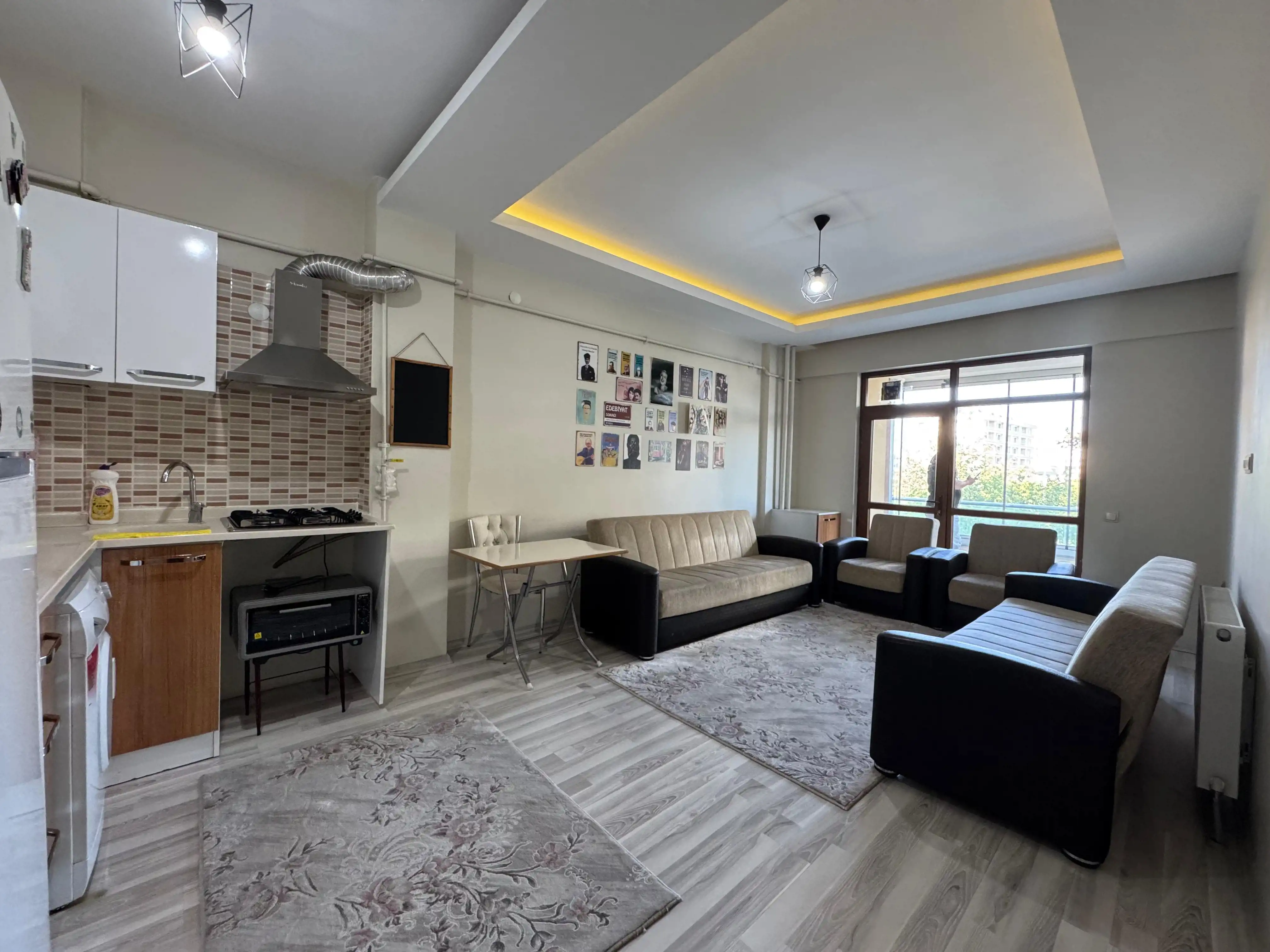 KONYA KARATAY AKABE MAHALLESİ UFUK SİTESİ EŞYALI KİRALIK DAİRE!