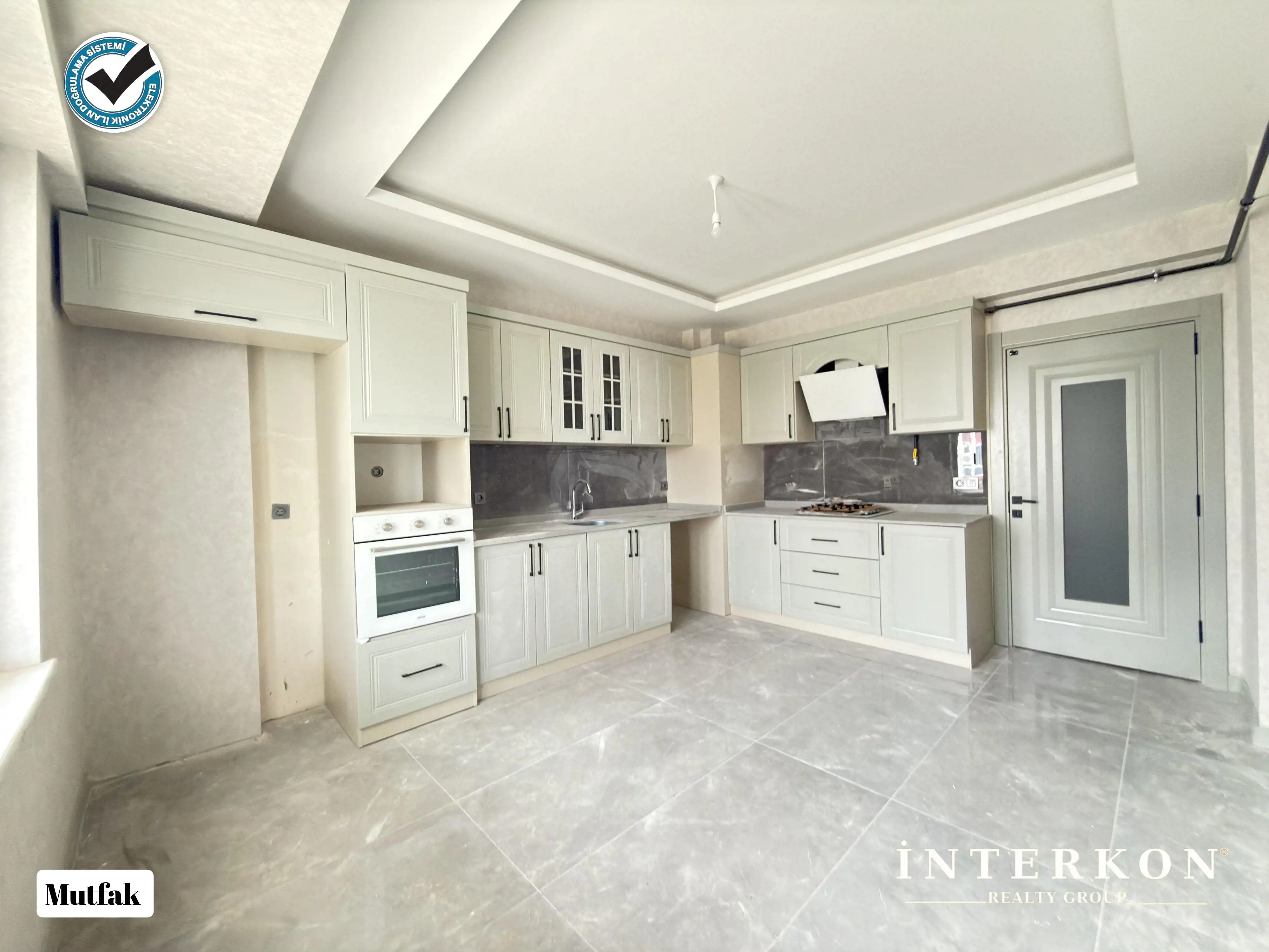 CİHANBEYLİ CUMHURİYET MAHALLESİ’NDE SIFIR, LÜKS 3+1 SATILIK DAİRE!